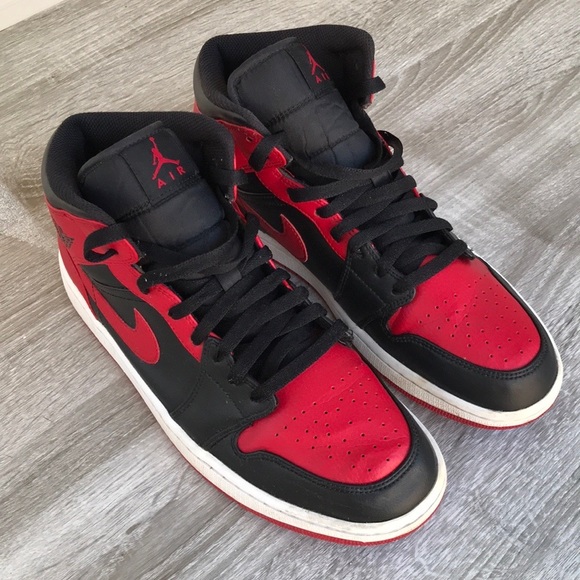 Nike Air Jordan 1s Mid Men's Shoes Sneakers - Picture 3 of 10